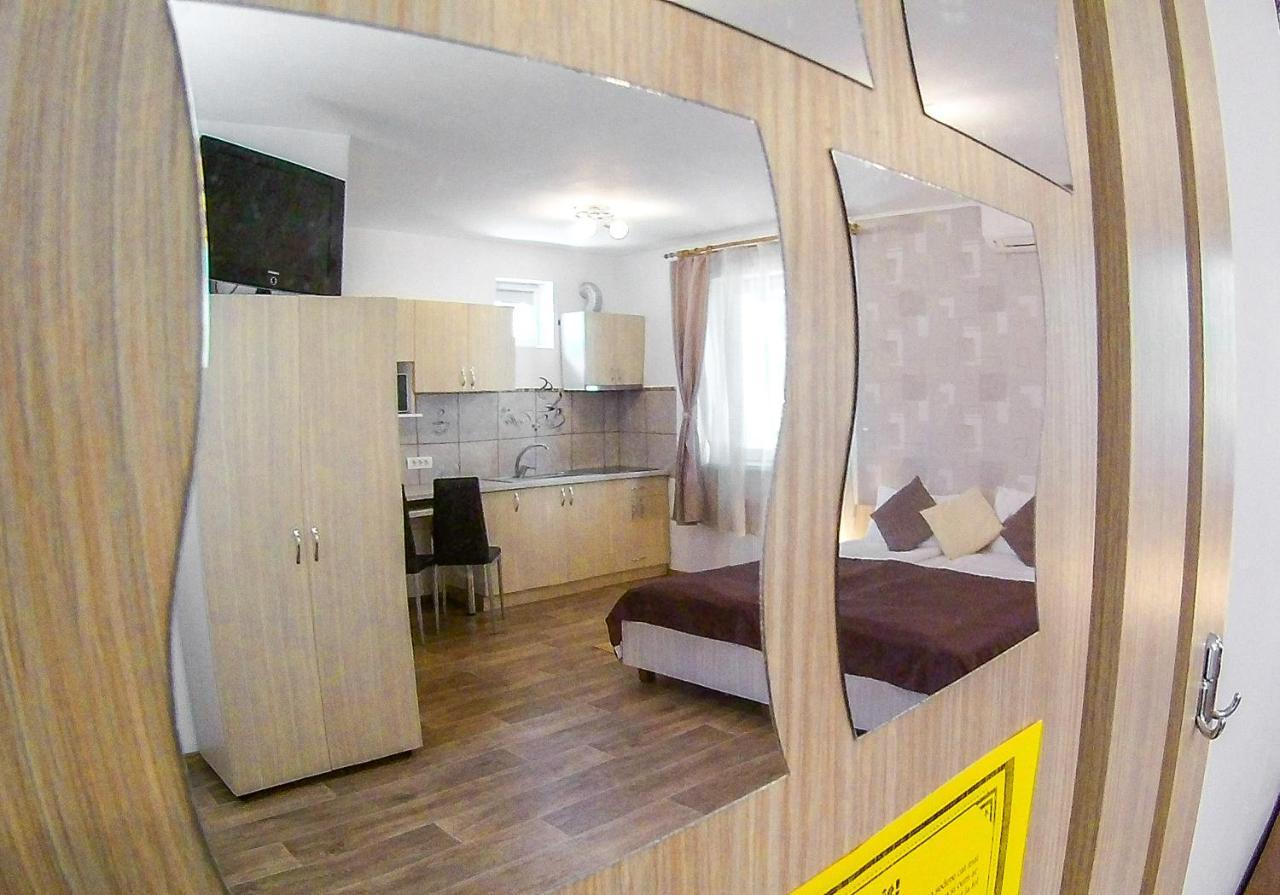 Nice & Cozy Apartments ทิมิชัวรา ภายนอก รูปภาพ