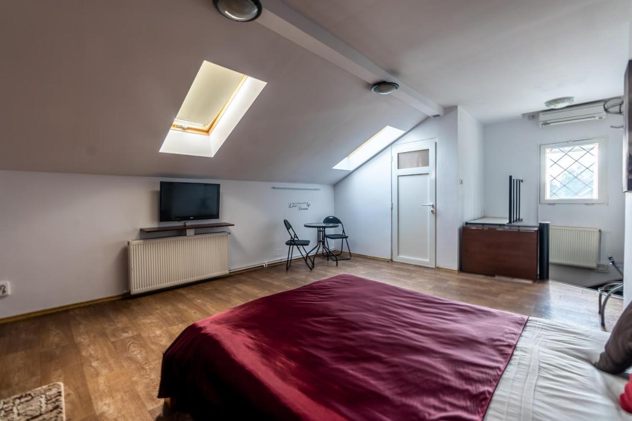 Nice & Cozy Apartments ทิมิชัวรา ภายนอก รูปภาพ