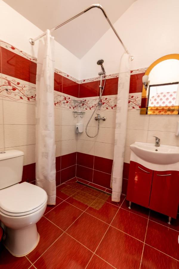 Nice & Cozy Apartments ทิมิชัวรา ภายนอก รูปภาพ